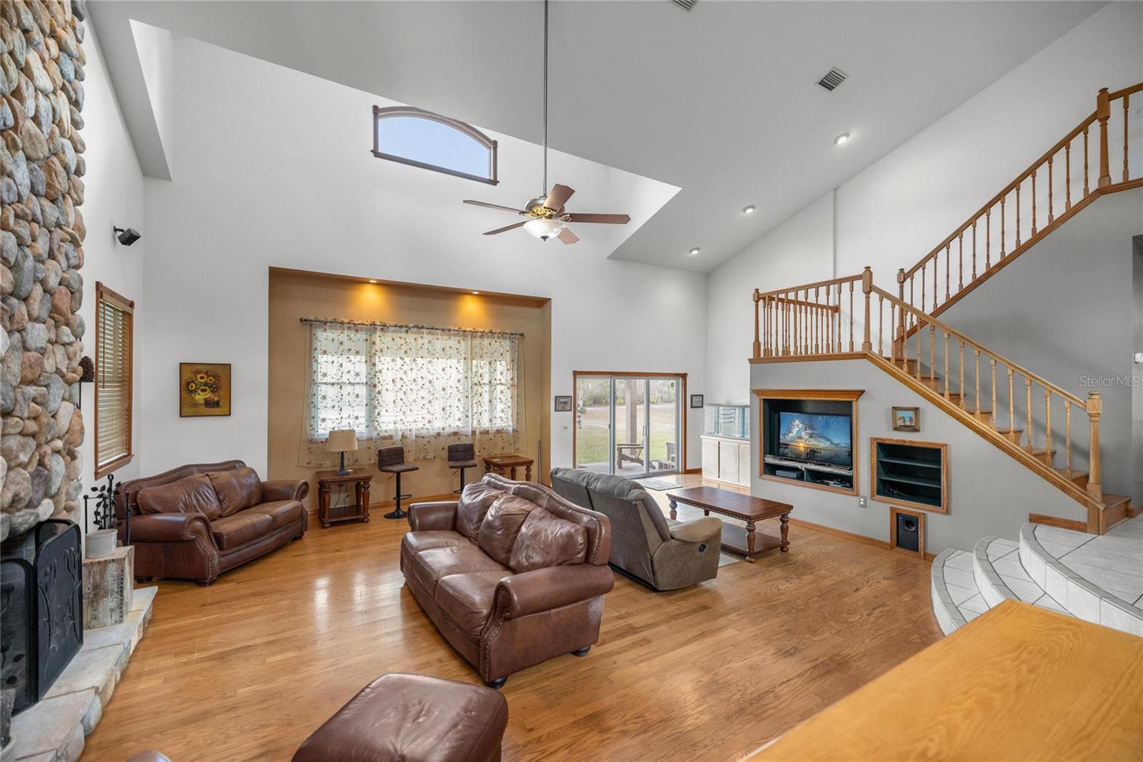4559 W DUNKLIN ST, DUNNELLON, FL — photo 9
