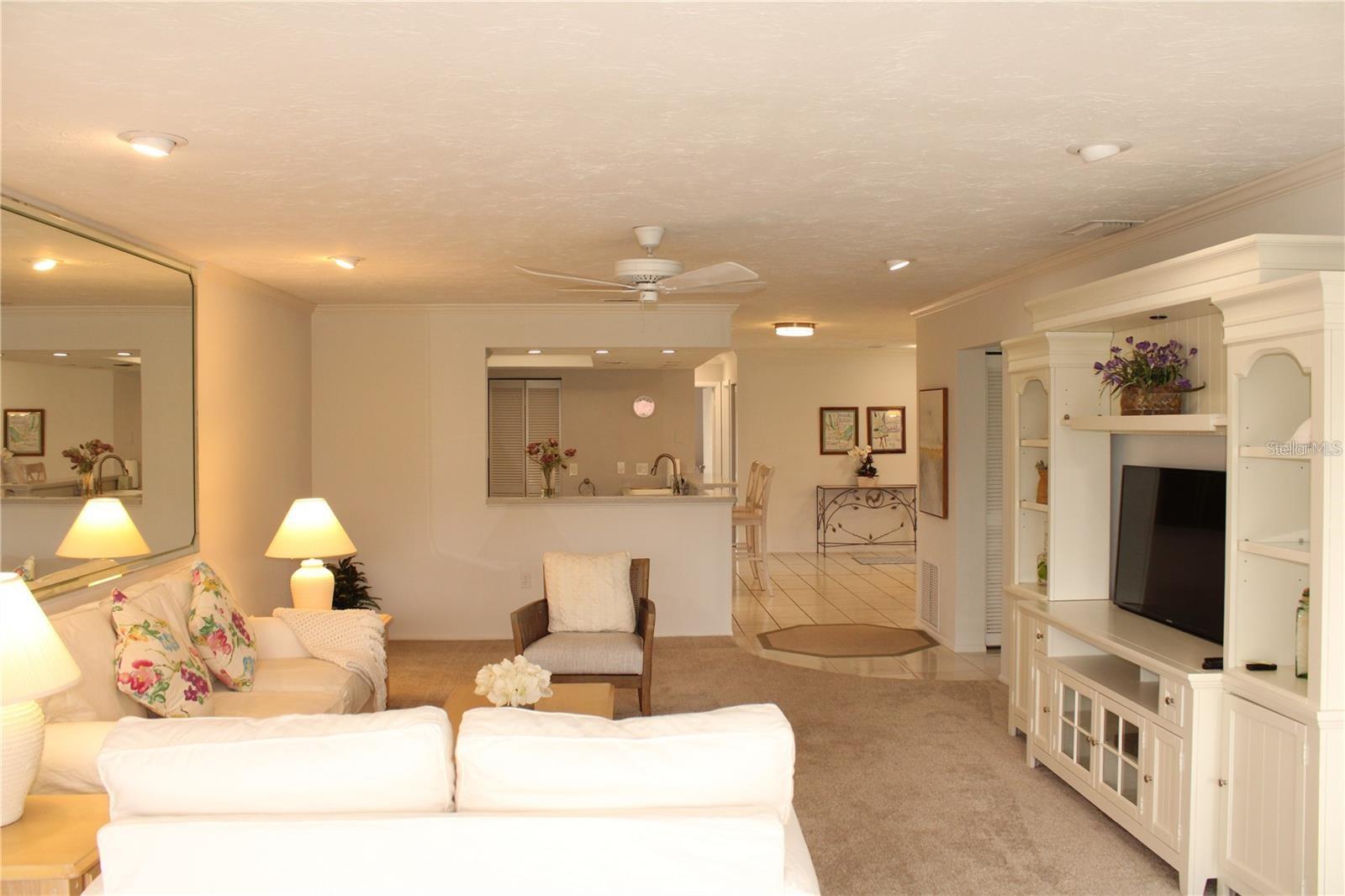 6472 SEAGULL DR #306, BRADENTON, FL — photo 10