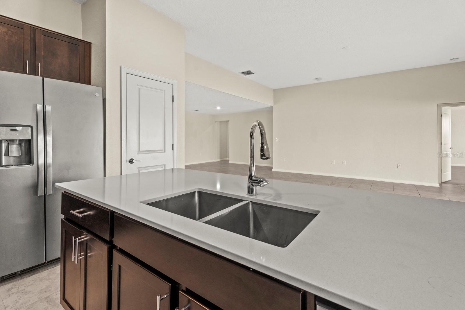 4327 LIGHTERKNOT TRCE, KISSIMMEE, FL — photo 26