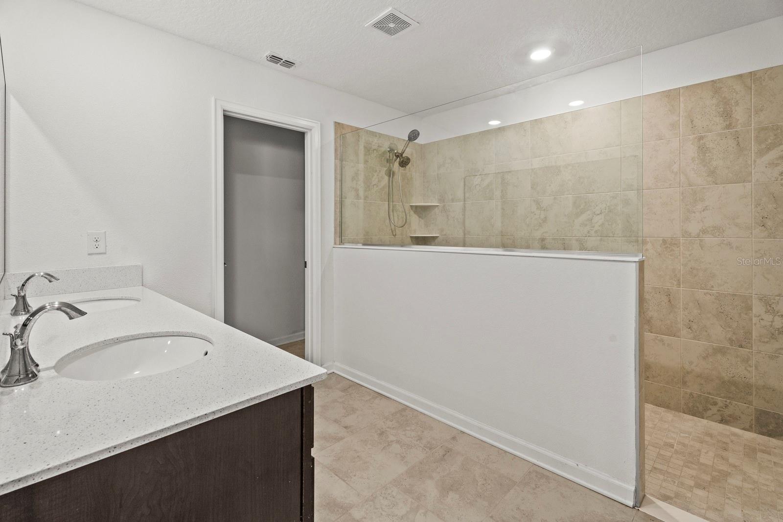 4327 LIGHTERKNOT TRCE, KISSIMMEE, FL — photo 39