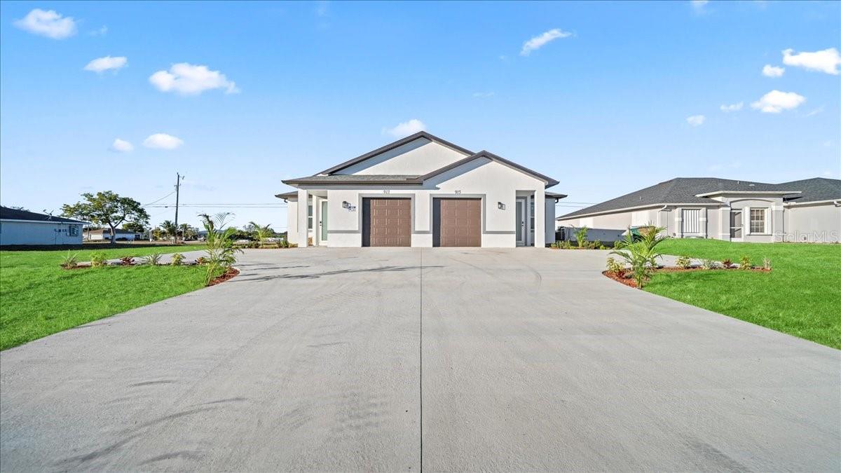 826/828 DIPLOMAT PKWY E, CAPE CORAL, FL — photo 3