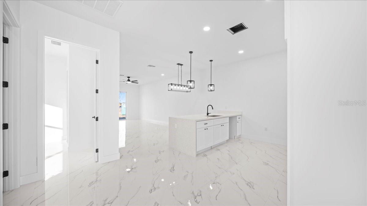 826/828 DIPLOMAT PKWY E, CAPE CORAL, FL — photo 26