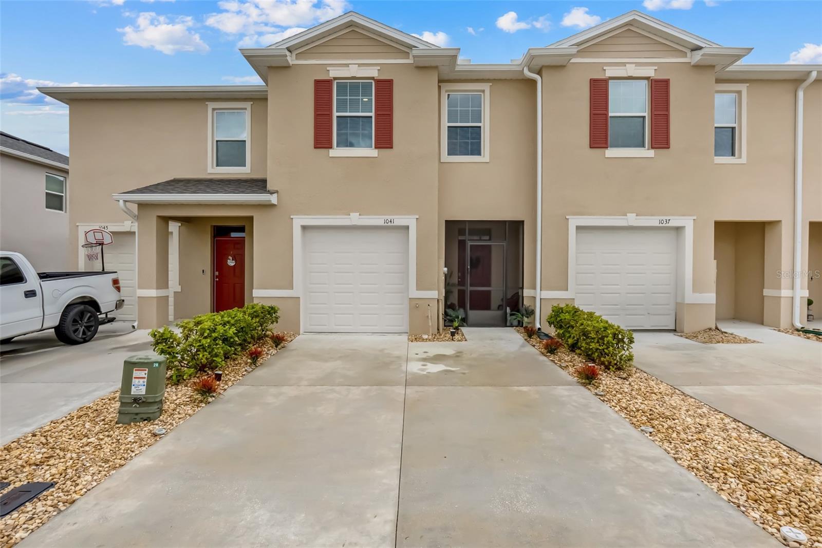 1041 LIDO DR, HOWEY IN THE HILLS, FL