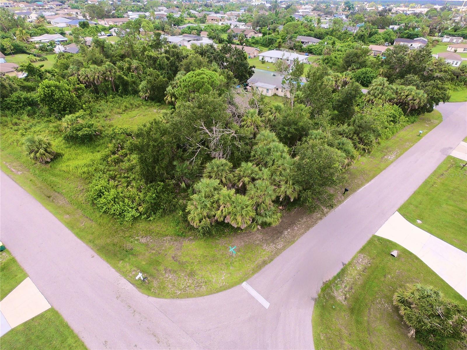 506 FAIRVIEW AVE NW, PORT CHARLOTTE, FL — photo 4