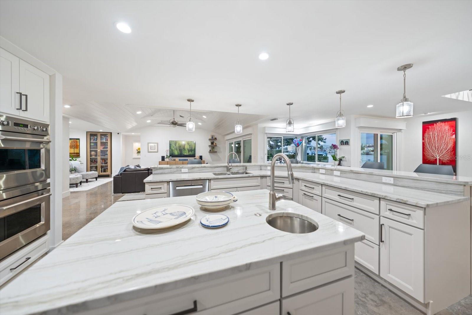 109 DRIFTWOOD LN, LARGO, FL — photo 22