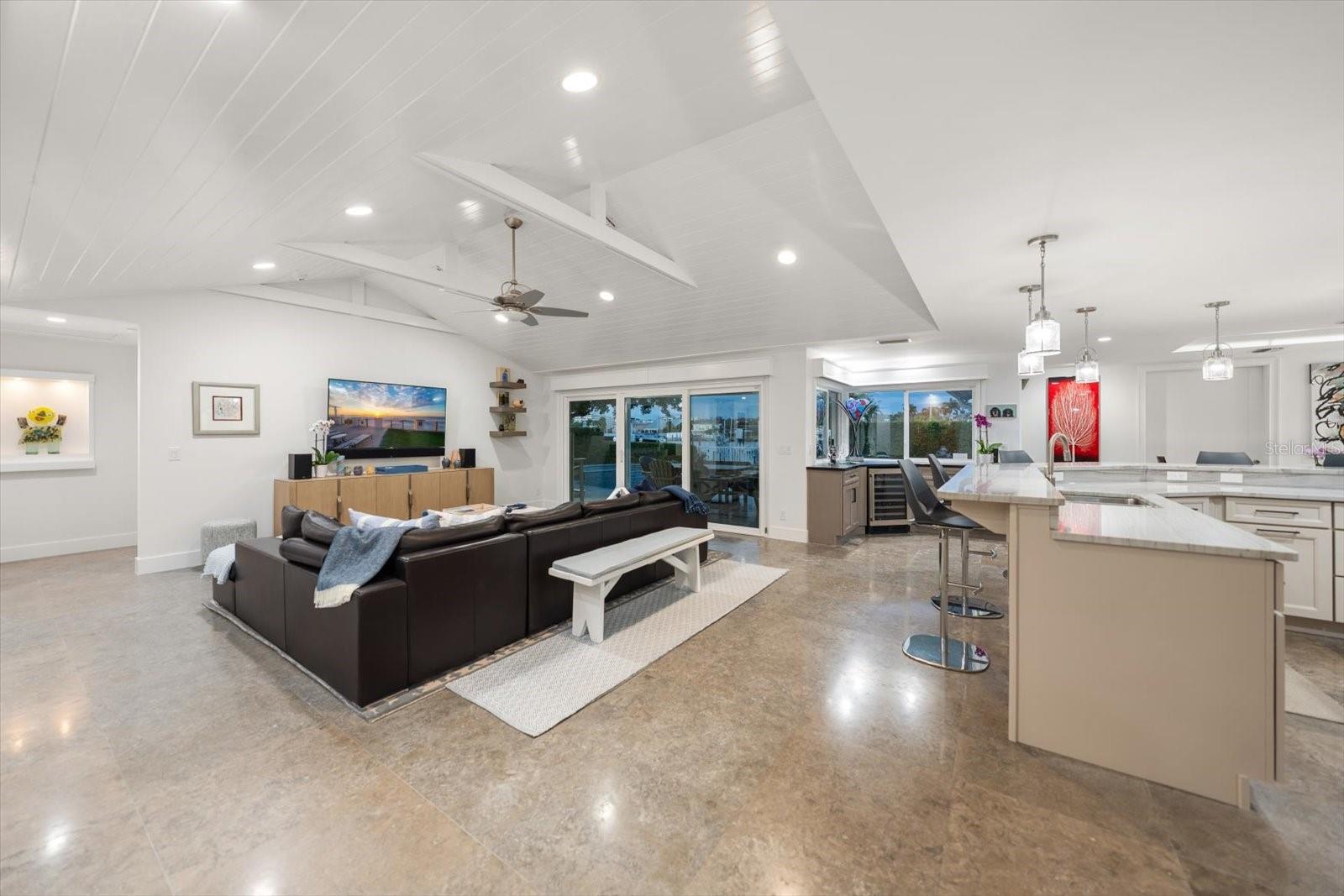 109 DRIFTWOOD LN, LARGO, FL — photo 28