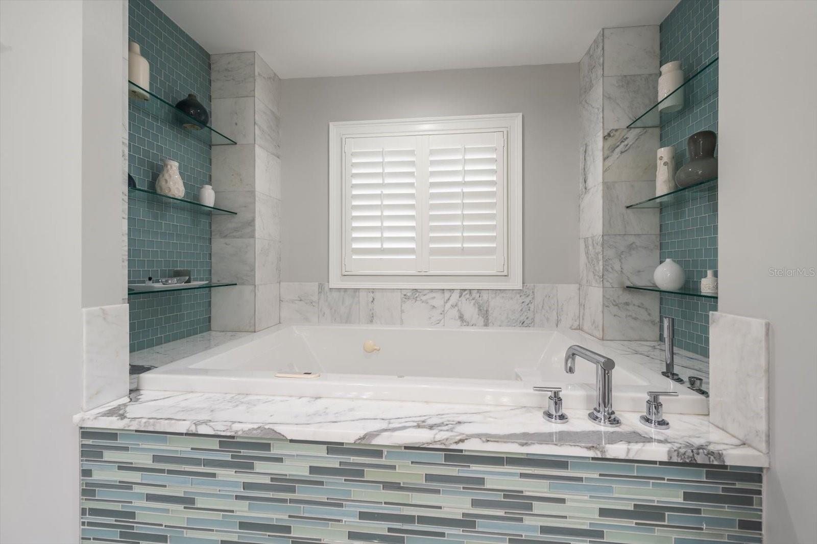 109 DRIFTWOOD LN, LARGO, FL — photo 37