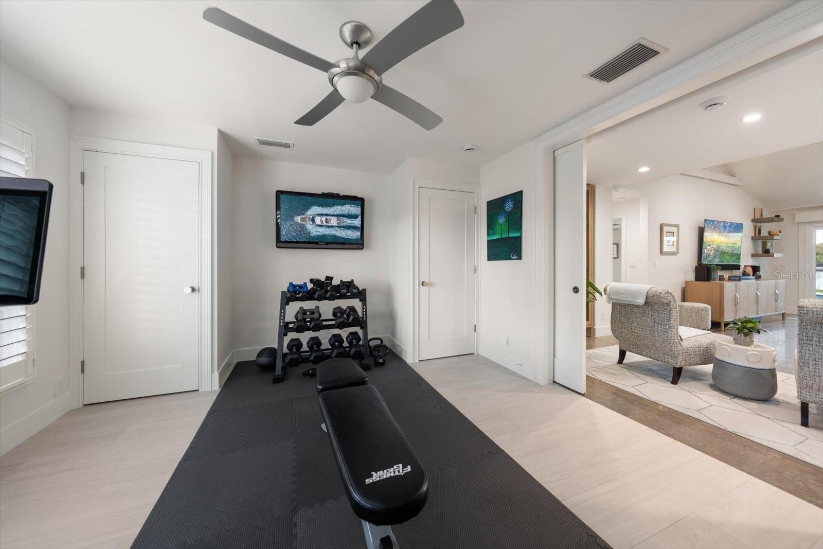 109 DRIFTWOOD LN, LARGO, FL — photo 45