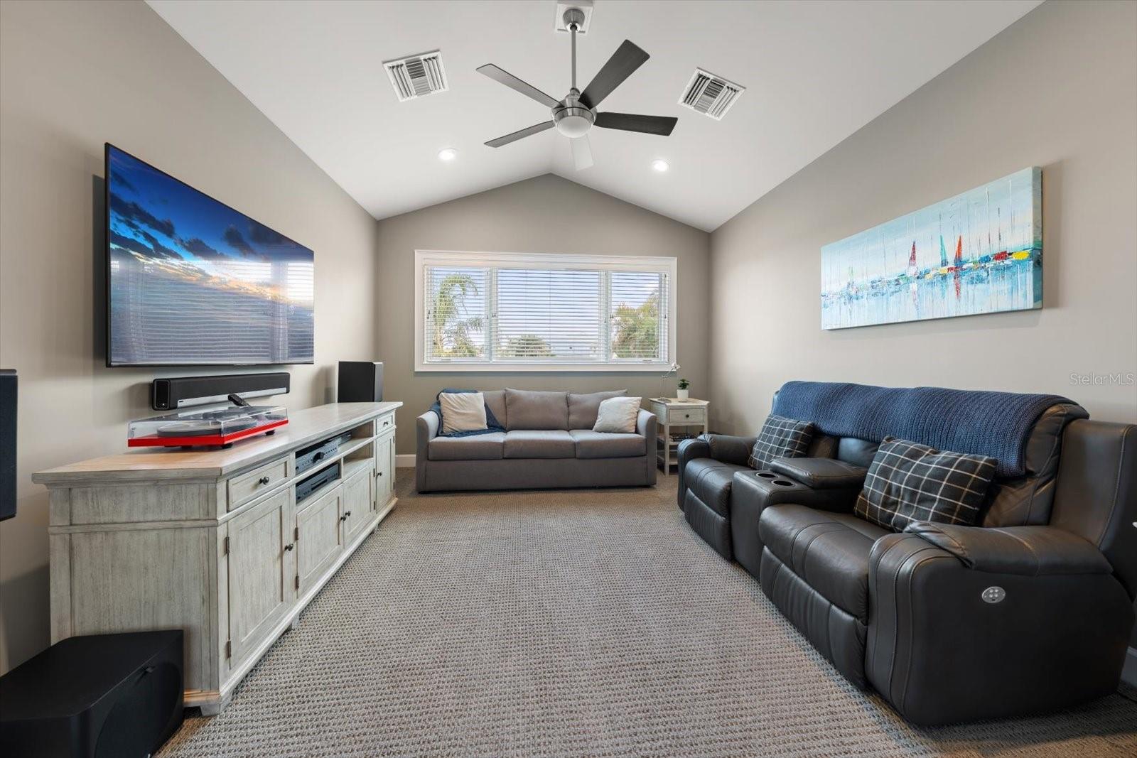 109 DRIFTWOOD LN, LARGO, FL — photo 56