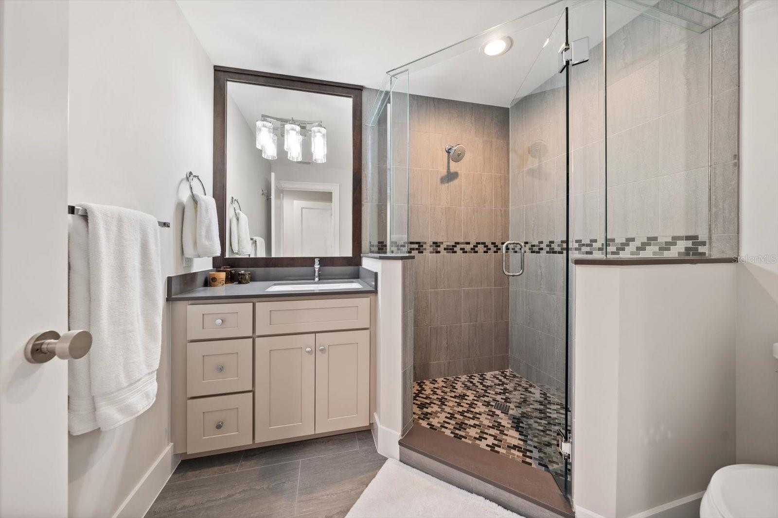 109 DRIFTWOOD LN, LARGO, FL — photo 59