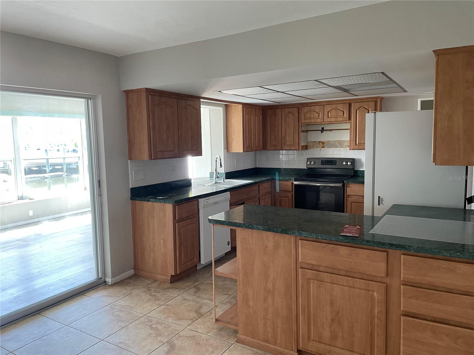 10307 SANDPIPER RD W, BRADENTON, FL — photo 6