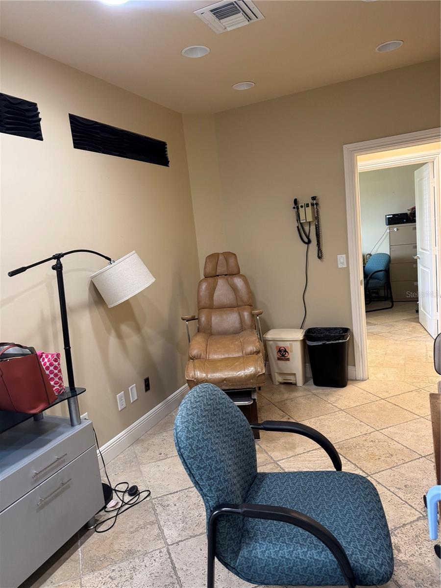 300 NW BETHANY DR #320-322, PORT ST LUCIE, FL — photo 4