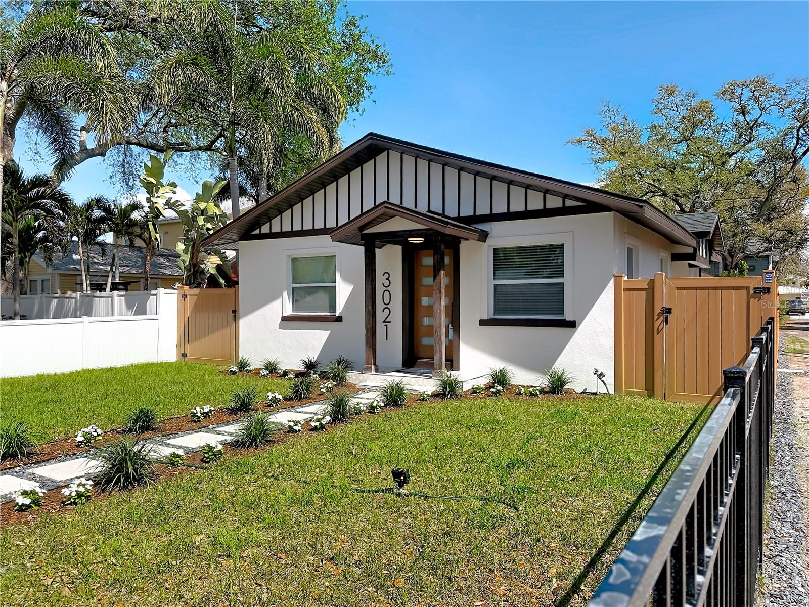 3021 GRANVILLE CT N, ST PETERSBURG, FL — photo 4