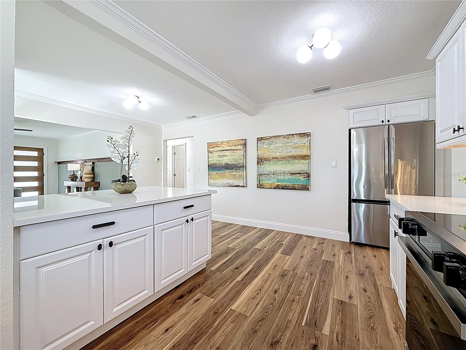 3021 GRANVILLE CT N, ST PETERSBURG, FL — photo 15