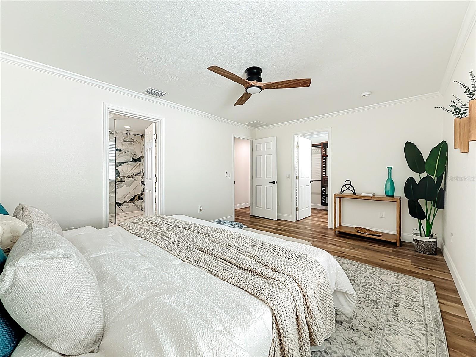 3021 GRANVILLE CT N, ST PETERSBURG, FL — photo 25