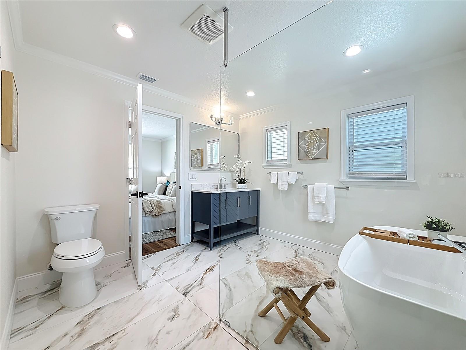 3021 GRANVILLE CT N, ST PETERSBURG, FL — photo 29