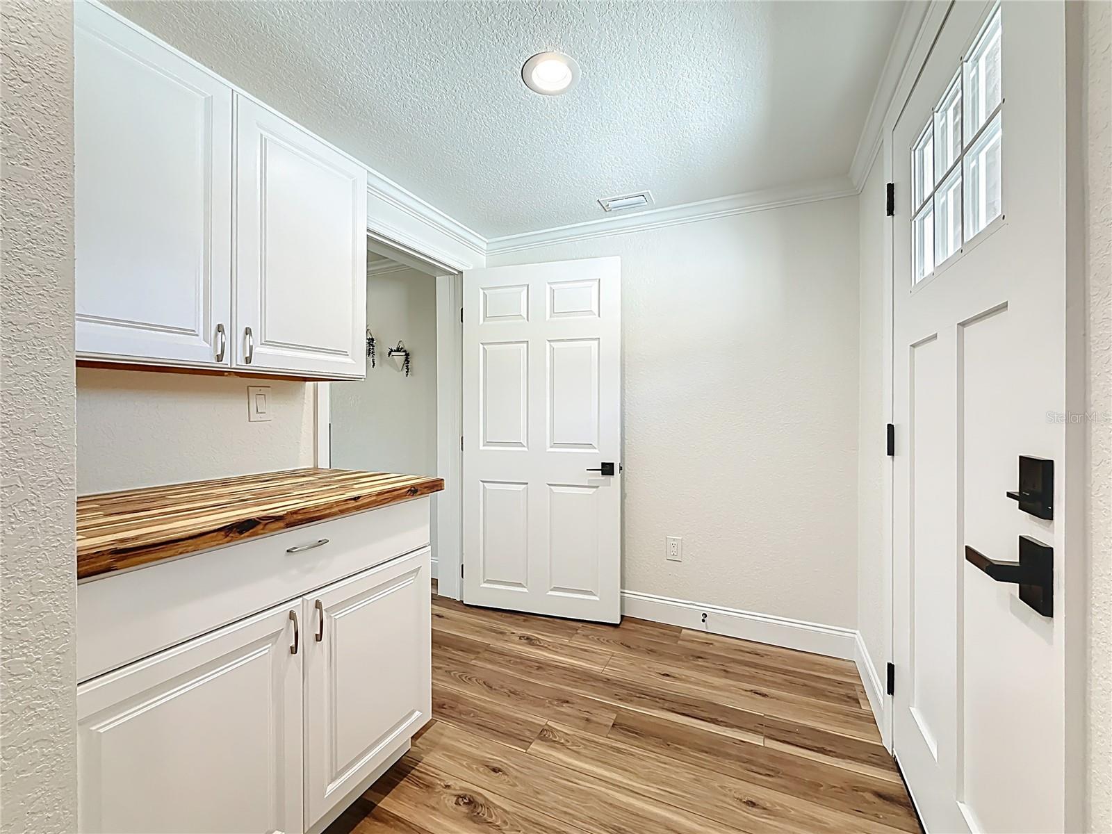 3021 GRANVILLE CT N, ST PETERSBURG, FL — photo 45