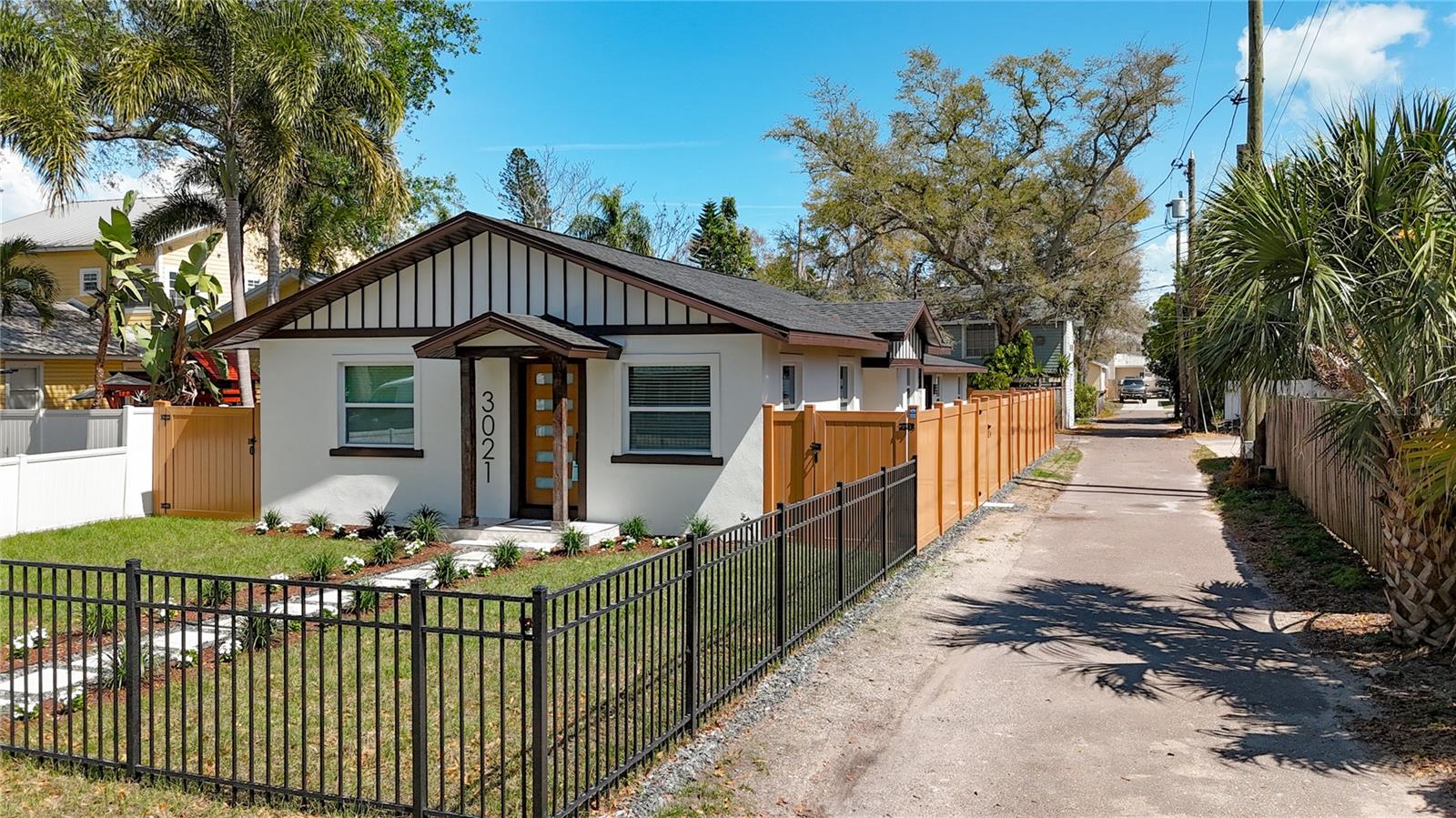 3021 GRANVILLE CT N, ST PETERSBURG, FL — photo 53