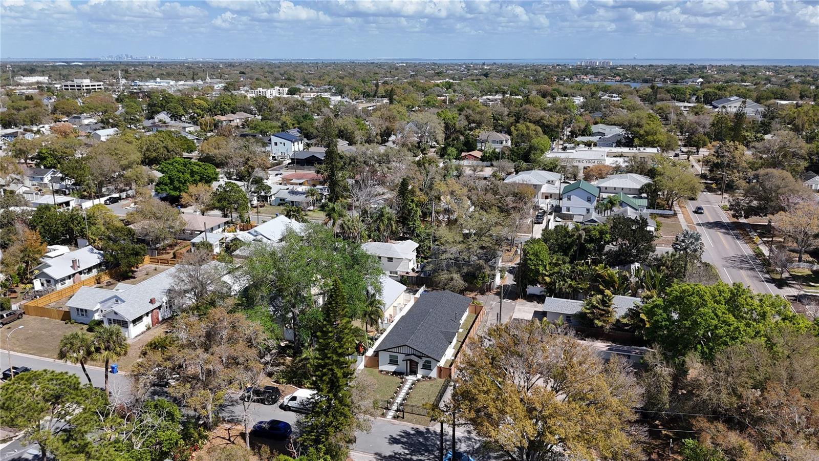 3021 GRANVILLE CT N, ST PETERSBURG, FL — photo 57