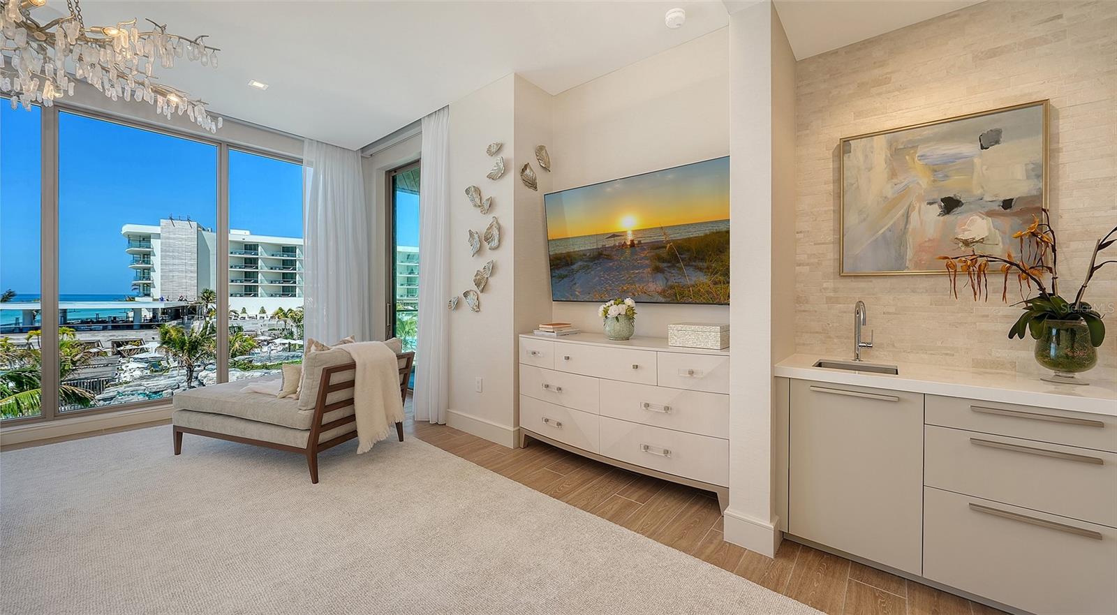 1561 GULF OF MEXICO DR #304, LONGBOAT KEY, FL — photo 31