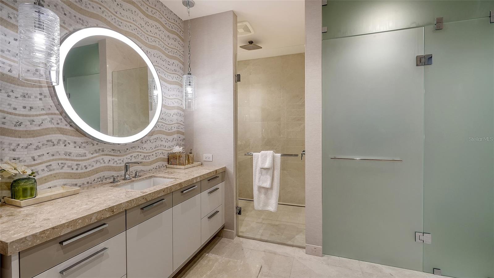 1561 GULF OF MEXICO DR #304, LONGBOAT KEY, FL — photo 36