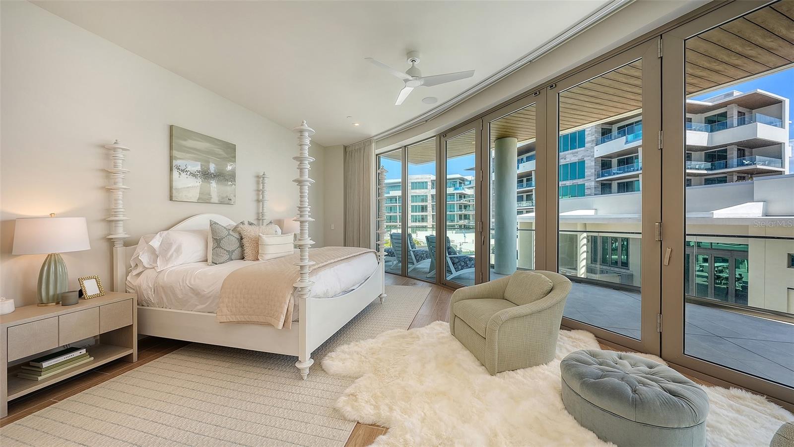1561 GULF OF MEXICO DR #304, LONGBOAT KEY, FL — photo 42