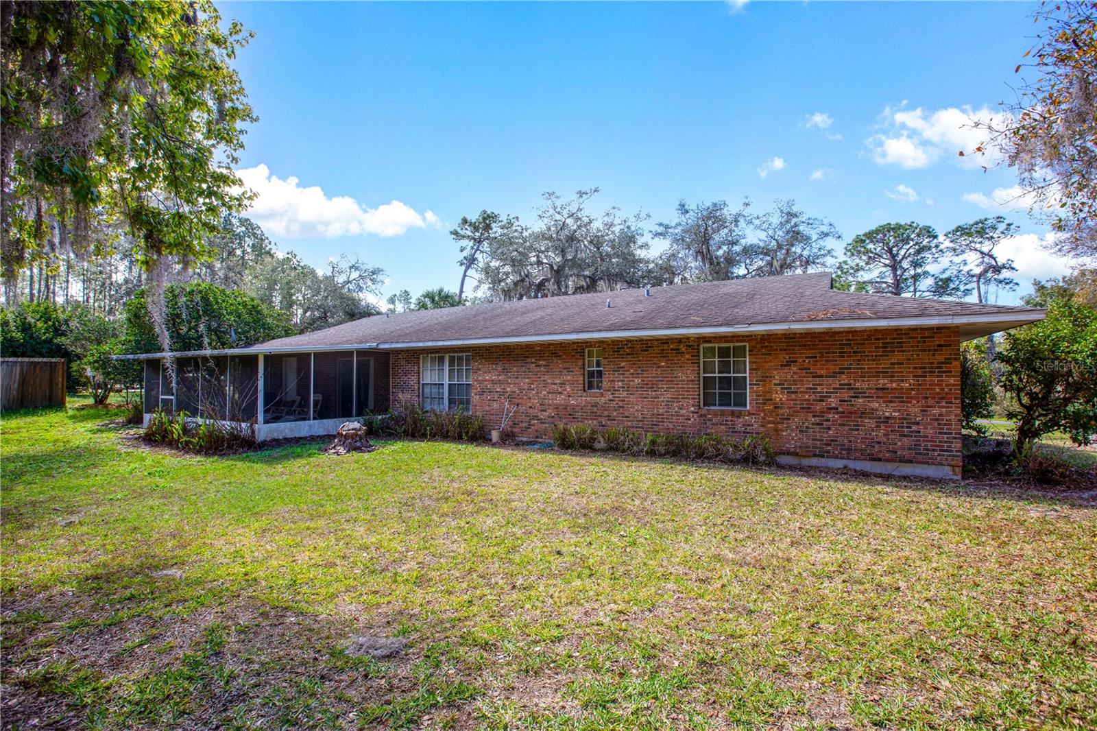 16529 ORANGE AVE, UMATILLA, FL — photo 29