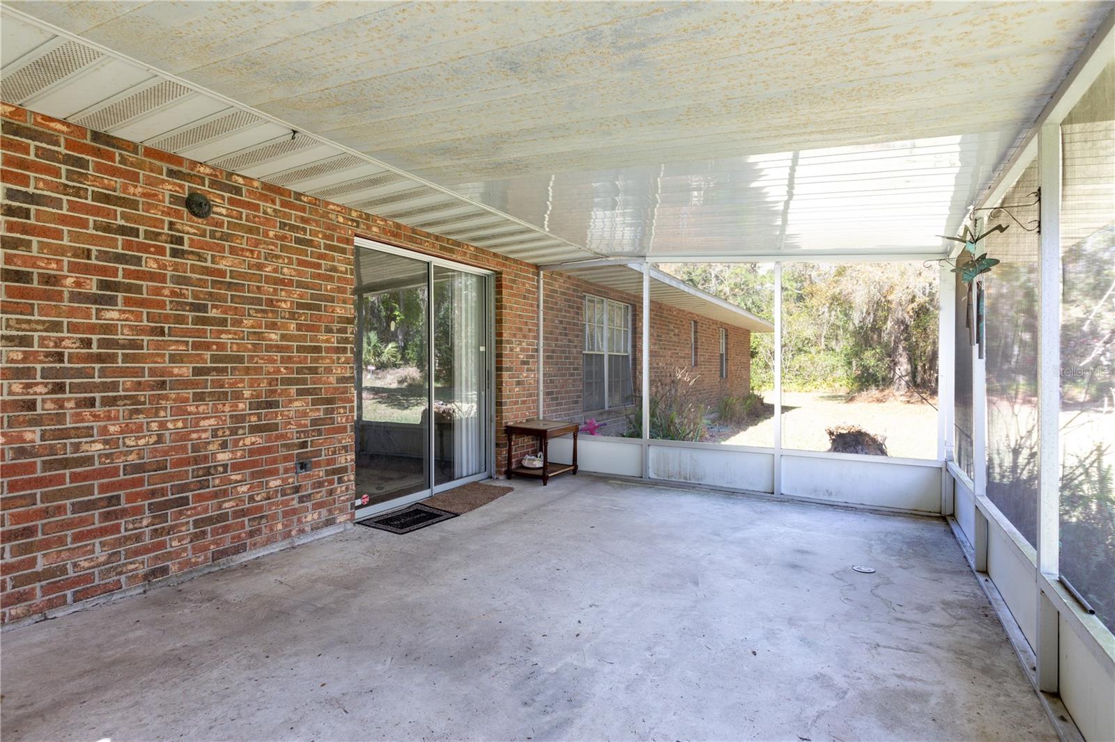 16529 ORANGE AVE, UMATILLA, FL — photo 34