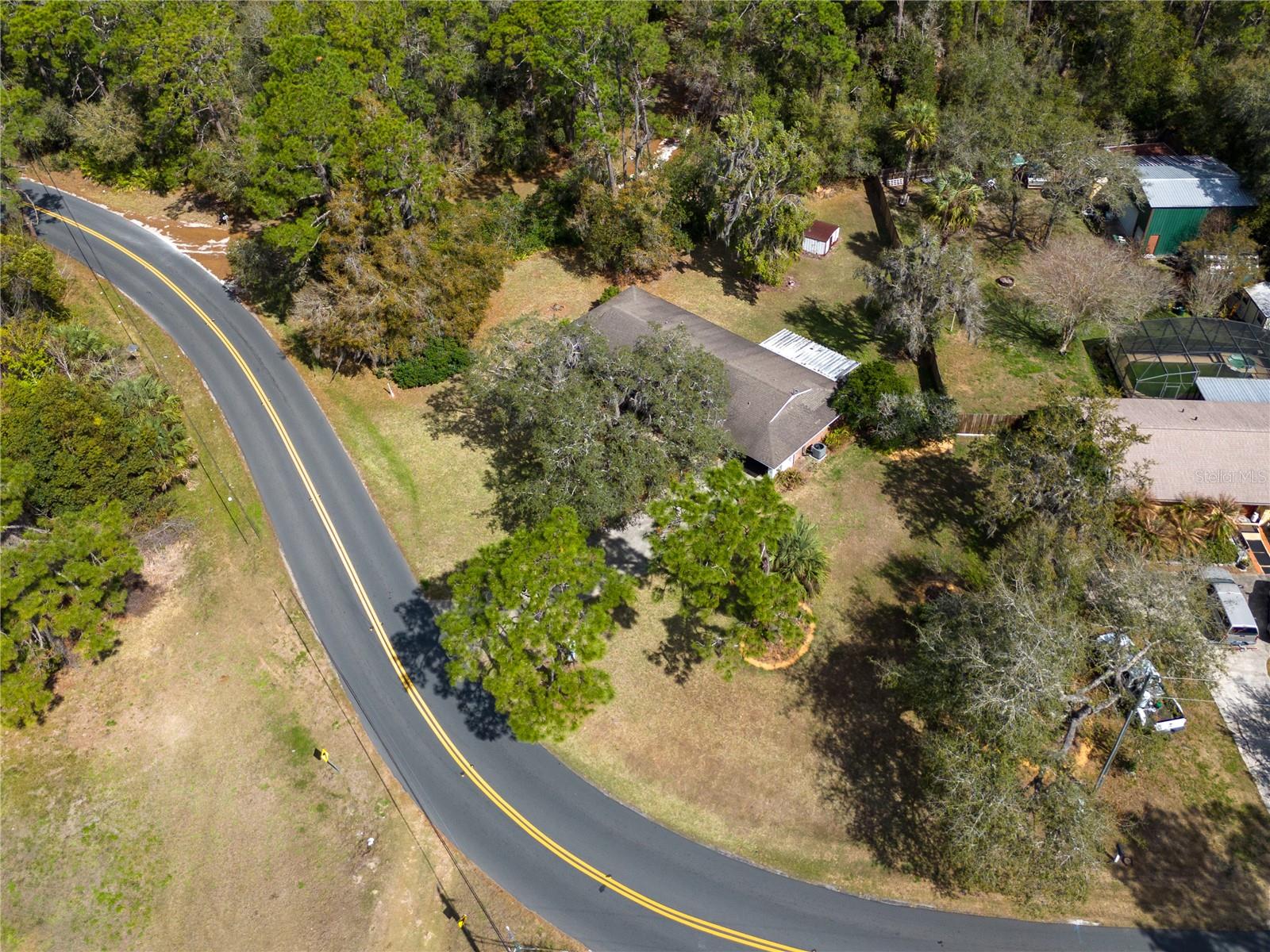 16529 ORANGE AVE, UMATILLA, FL — photo 39