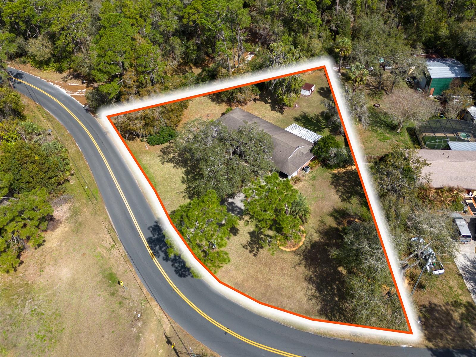 16529 ORANGE AVE, UMATILLA, FL — photo 41