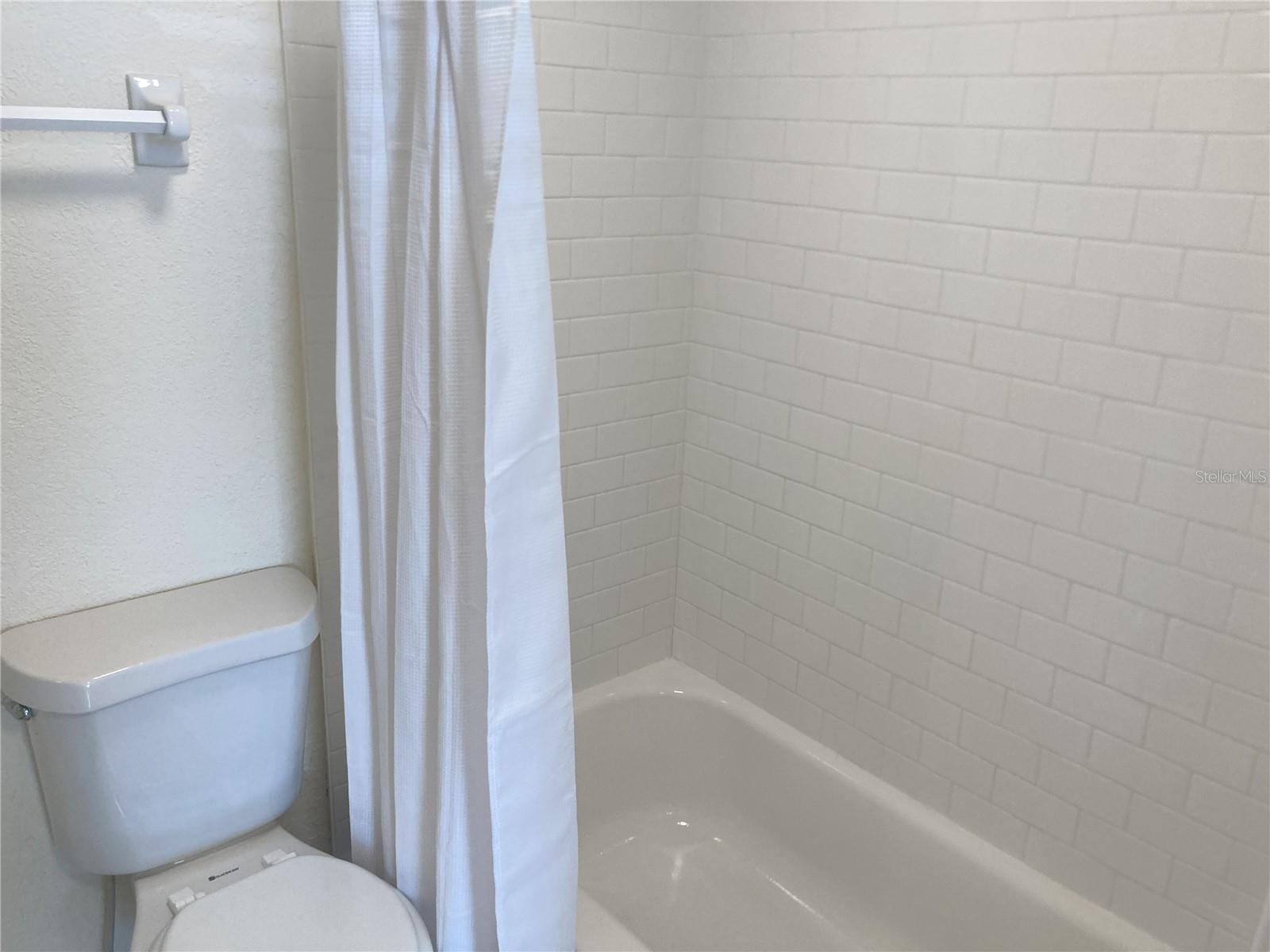 2918 ANTIQUE OAKS CIR #25, WINTER PARK, FL — photo 15