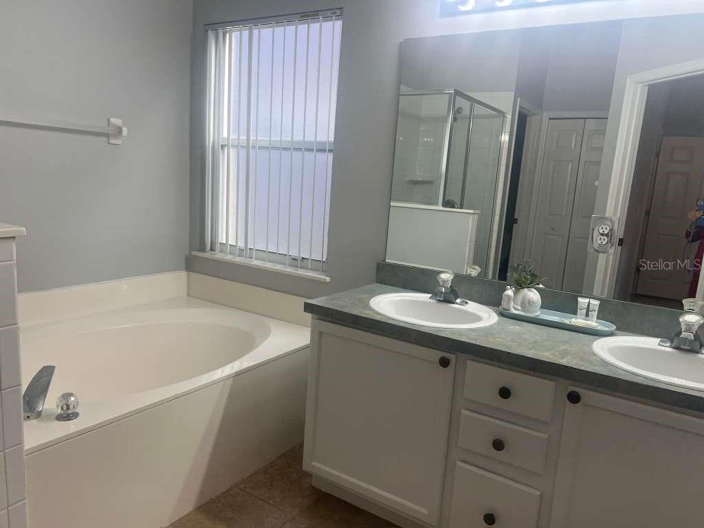 115 CASTLEMAIN CIR, DAVENPORT, FL — photo 15