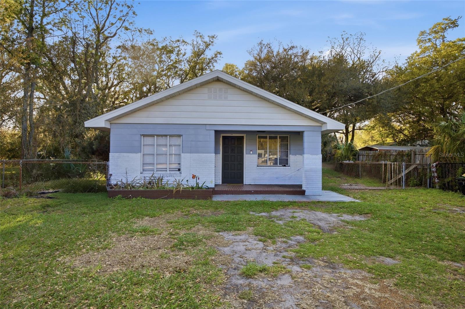 907 CENTER ST, PLANT CITY, FL