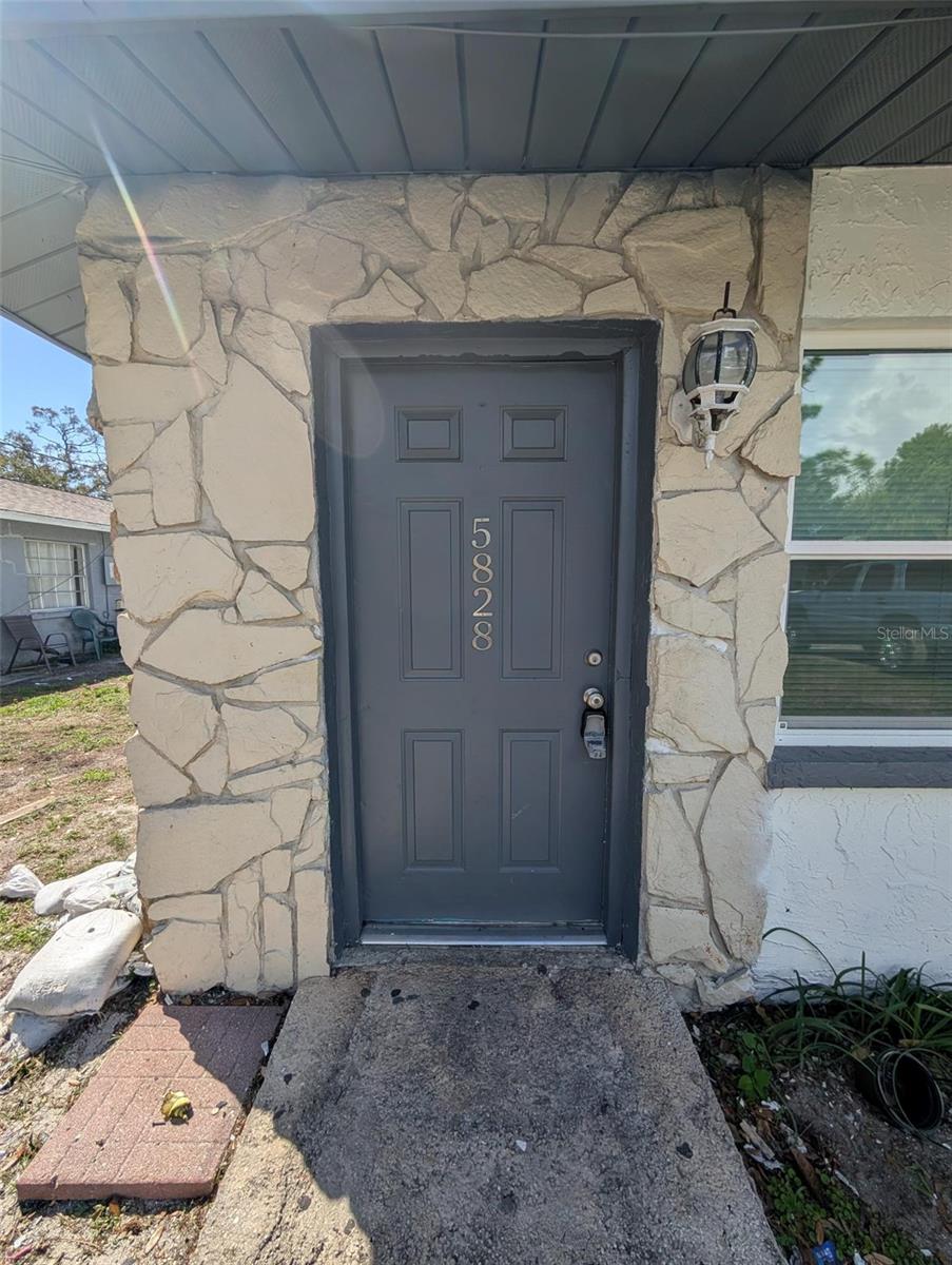 5828 3RD ST E, BRADENTON, FL — photo 2