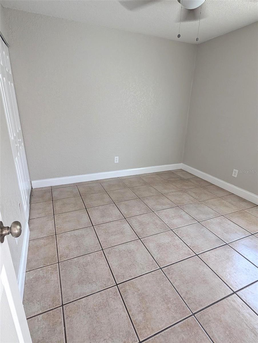 5828 3RD ST E, BRADENTON, FL — photo 3