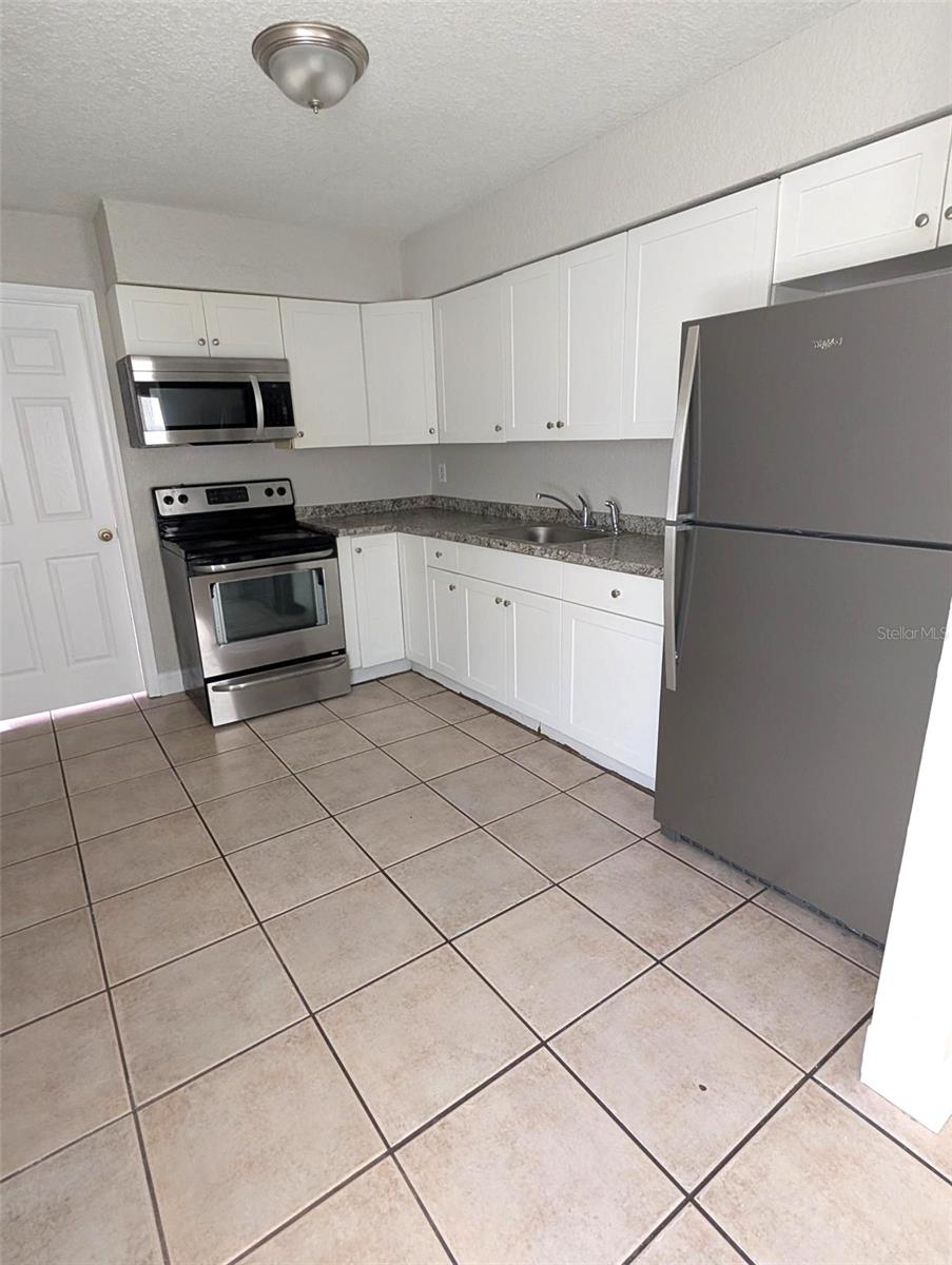 5828 3RD ST E, BRADENTON, FL — photo 13