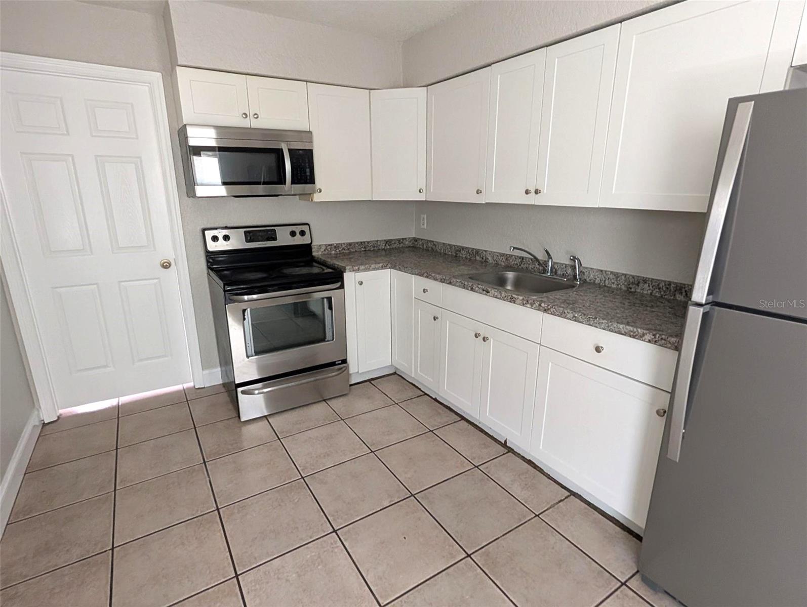5828 3RD ST E, BRADENTON, FL — photo 15