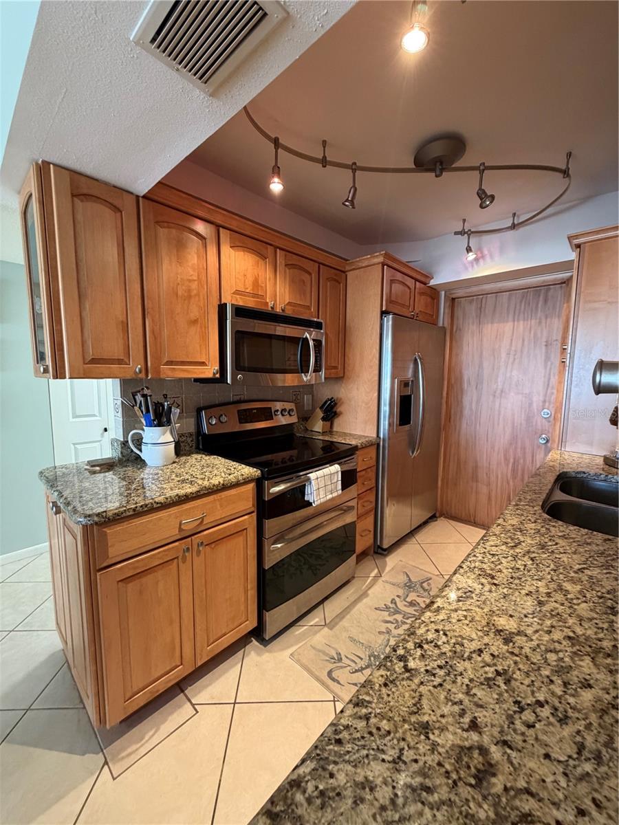 3806 GULF OF MEXICO DR #C211, LONGBOAT KEY, FL — photo 5