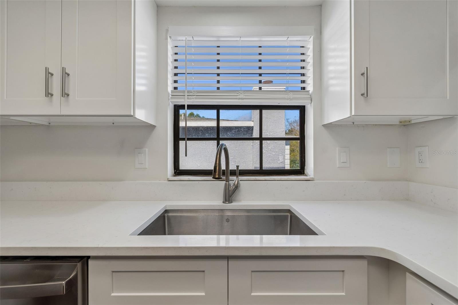 5756 CALAIS BLVD N #8, ST PETERSBURG, FL — photo 14