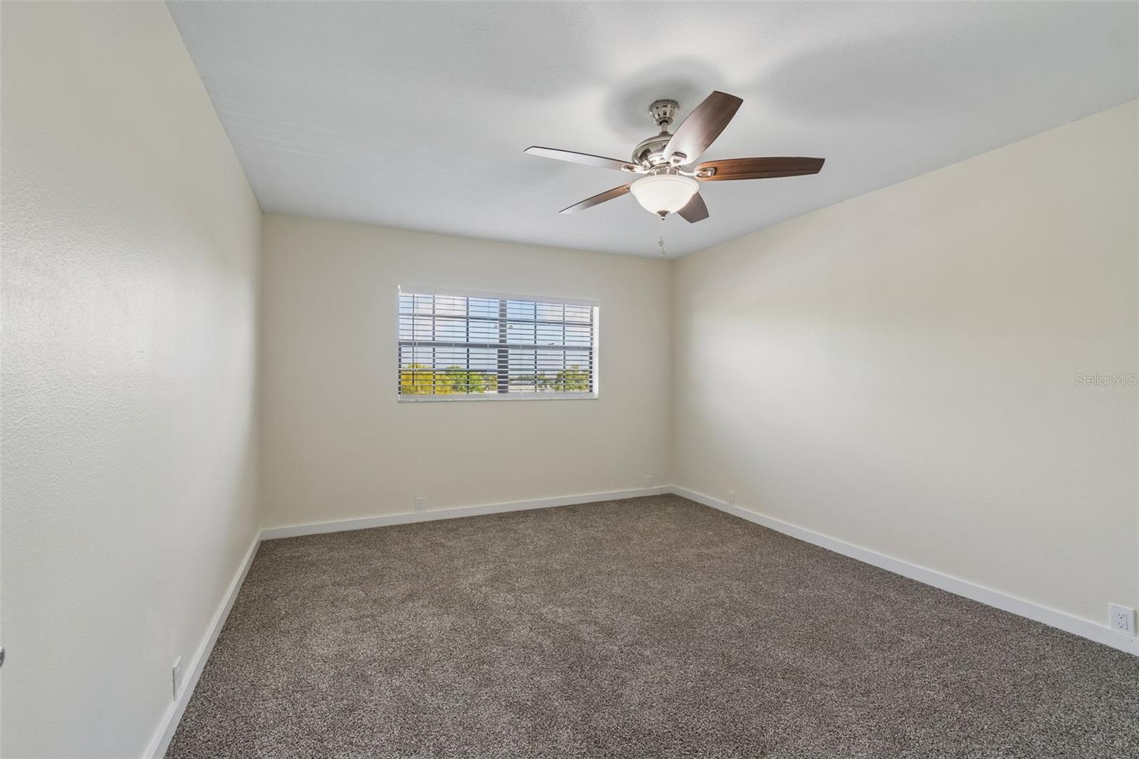5756 CALAIS BLVD N #8, ST PETERSBURG, FL — photo 26