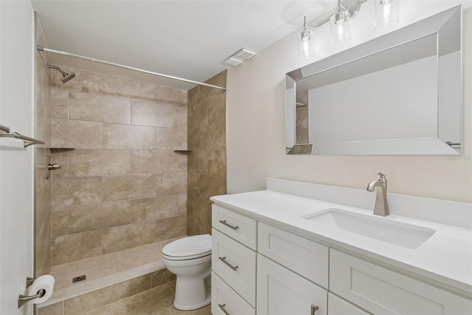 5756 CALAIS BLVD N #8, ST PETERSBURG, FL — photo 29