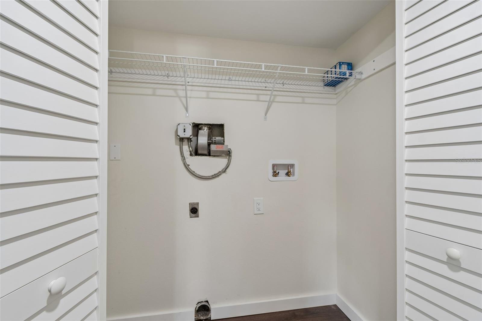 5756 CALAIS BLVD N #8, ST PETERSBURG, FL — photo 25