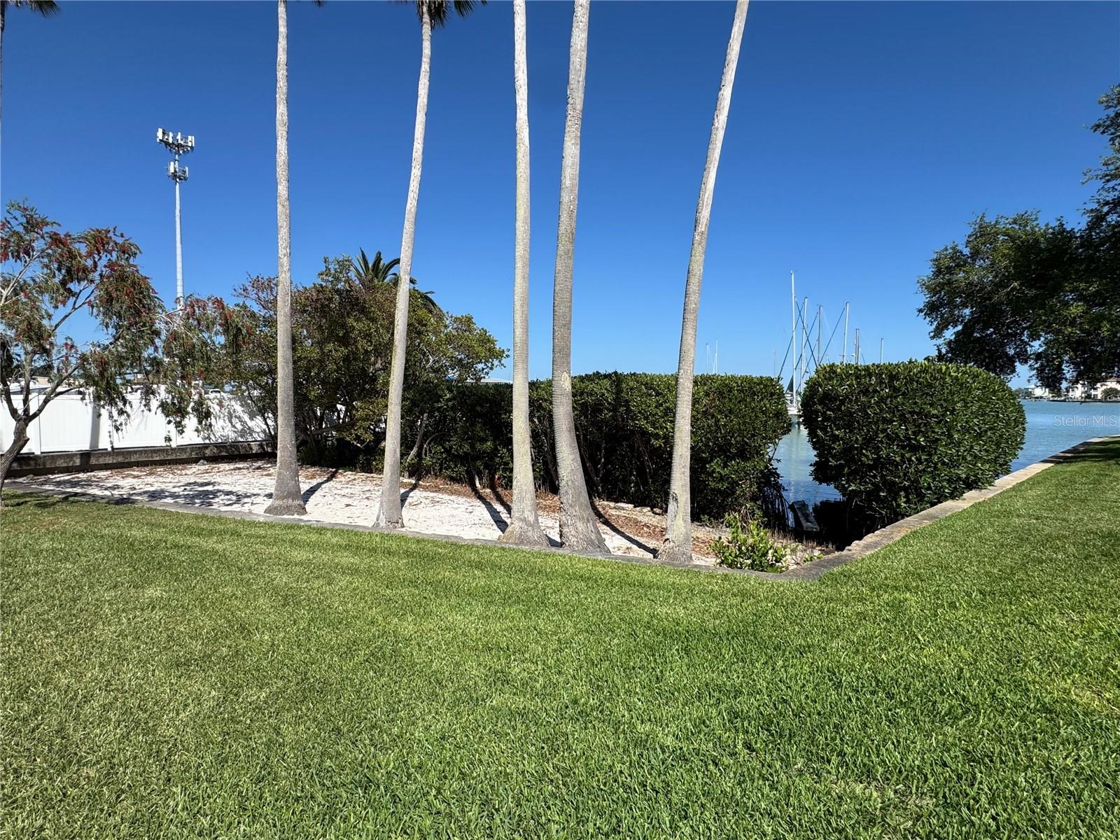 423 150TH AVE #1405, MADEIRA BEACH, FL — photo 27