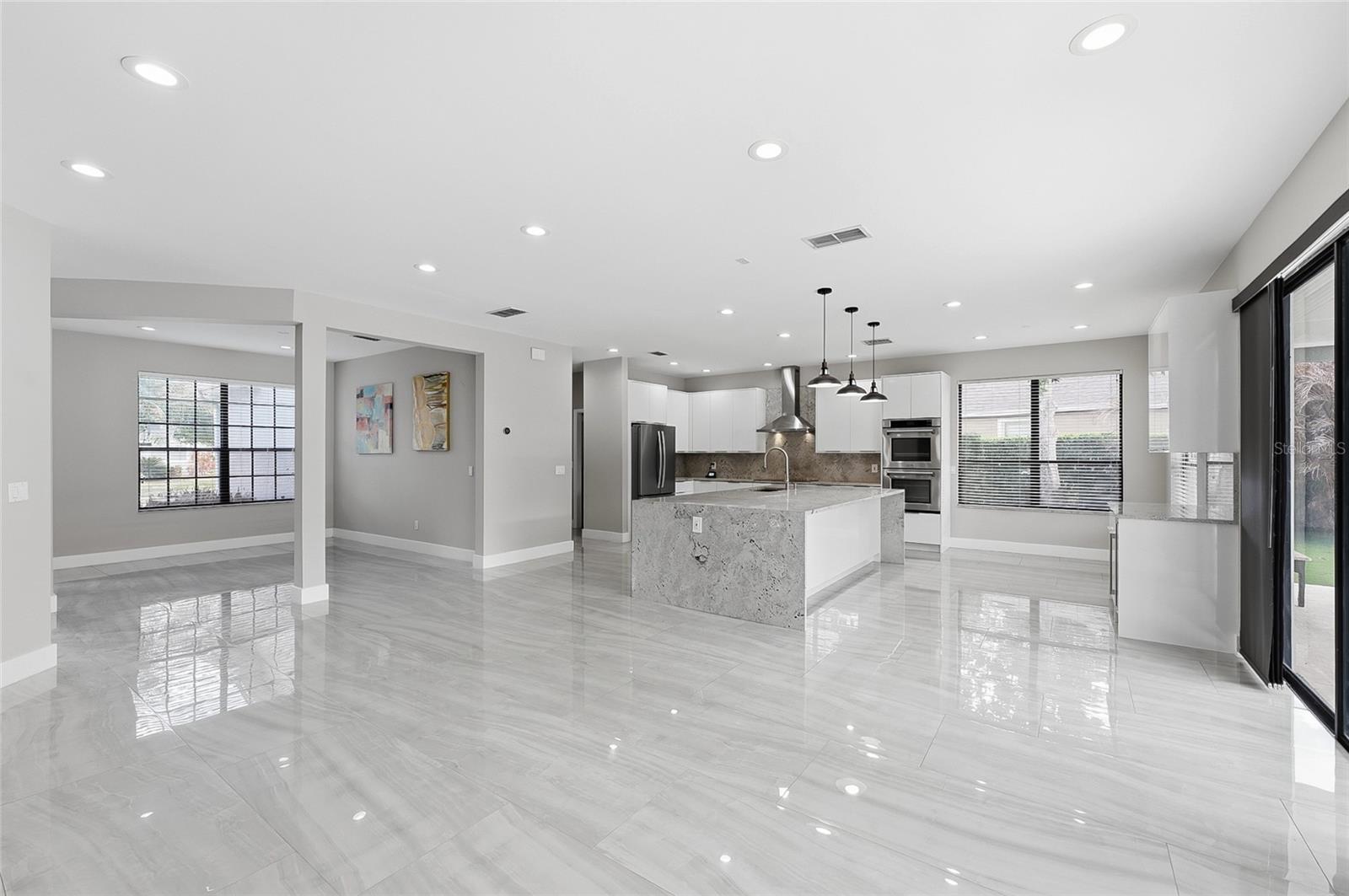 3335 RED ASH CIR, OVIEDO, FL — photo 4