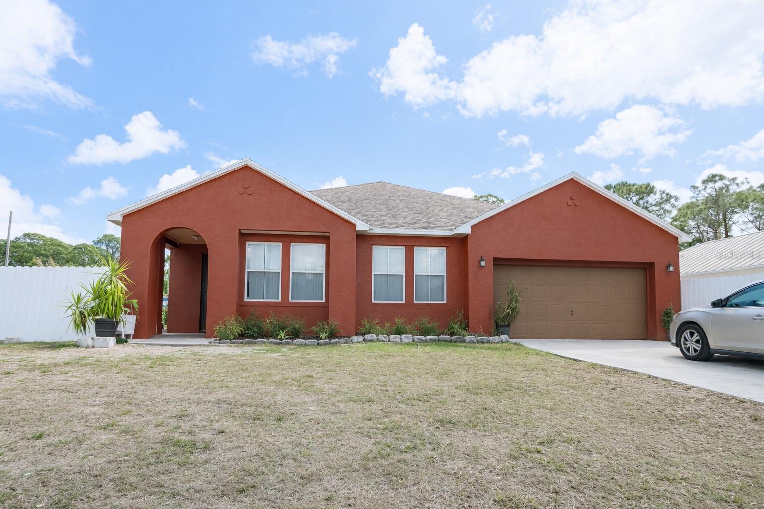 549 WHITE PLAINS AVE SW, PALM BAY, FL