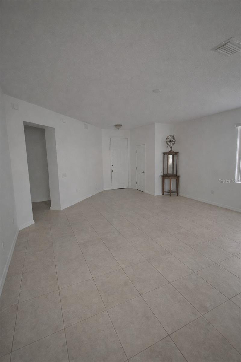 549 WHITE PLAINS AVE SW, PALM BAY, FL — photo 4