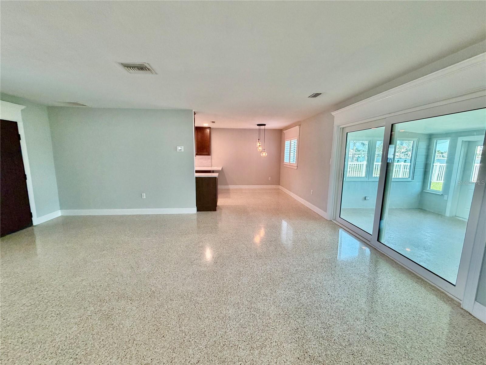 17045 DOLPHIN DR, NORTH REDINGTON BEACH, FL — photo 29