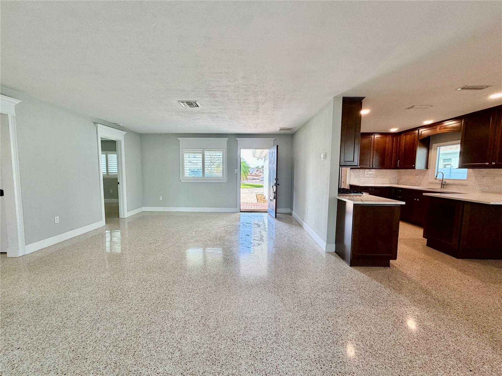 17045 DOLPHIN DR, NORTH REDINGTON BEACH, FL — photo 35