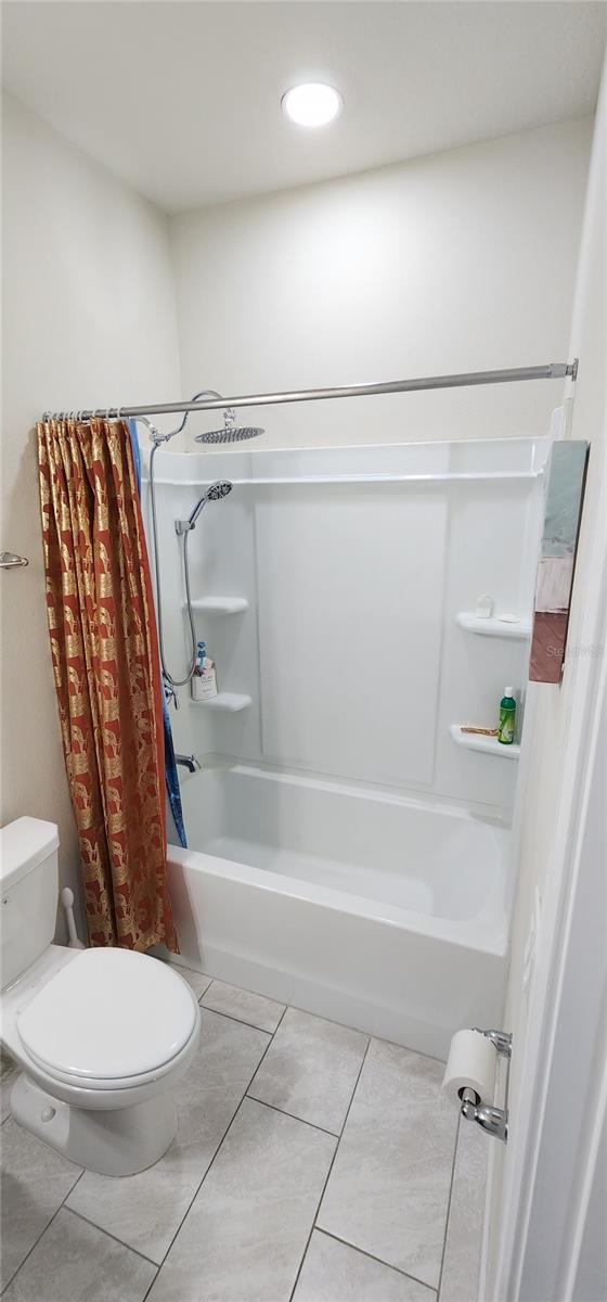 1823 SPRING SHOWER CIR, KISSIMMEE, FL — photo 19