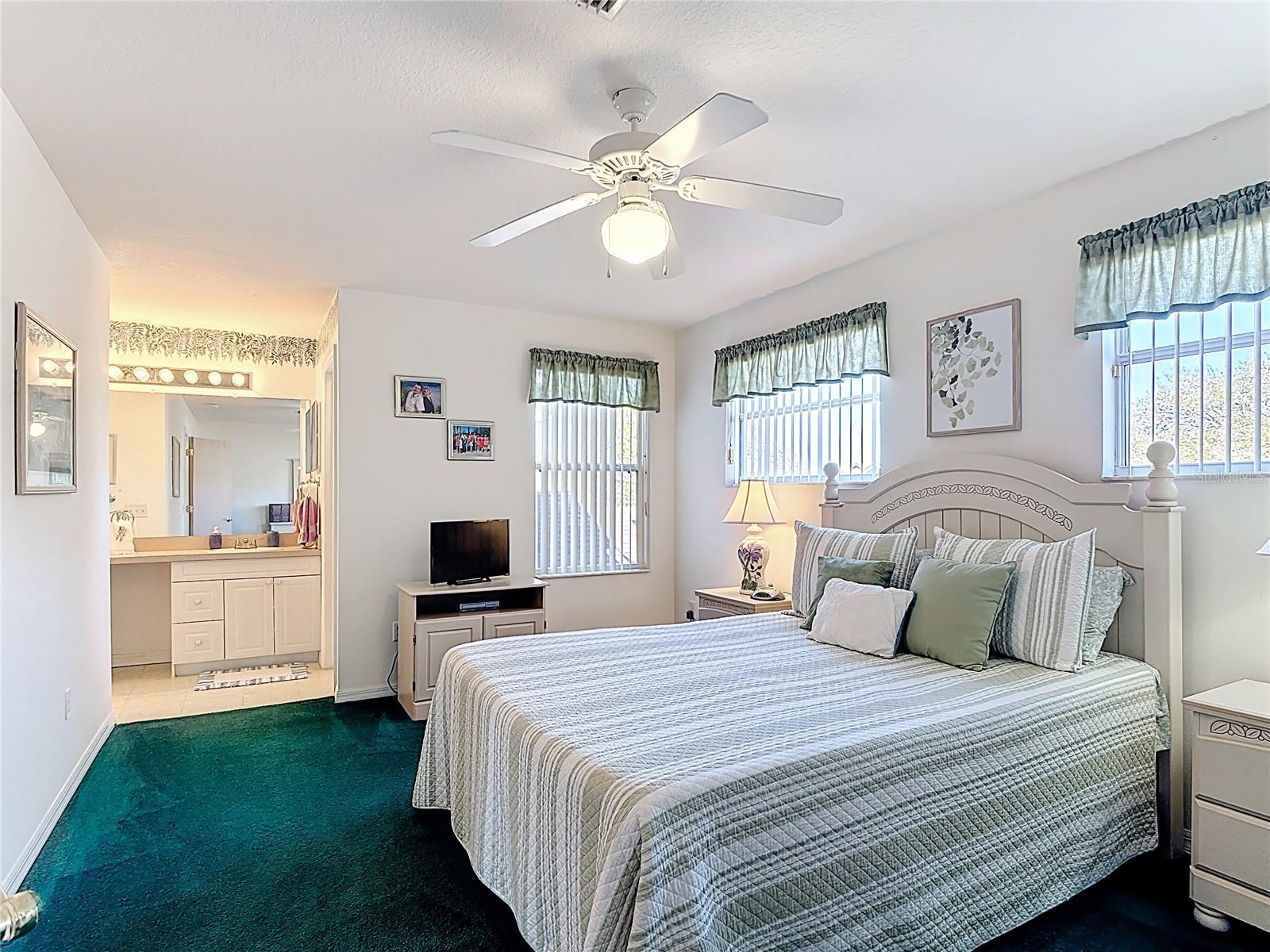 565 ORCHID DR, DAVENPORT, FL — photo 16